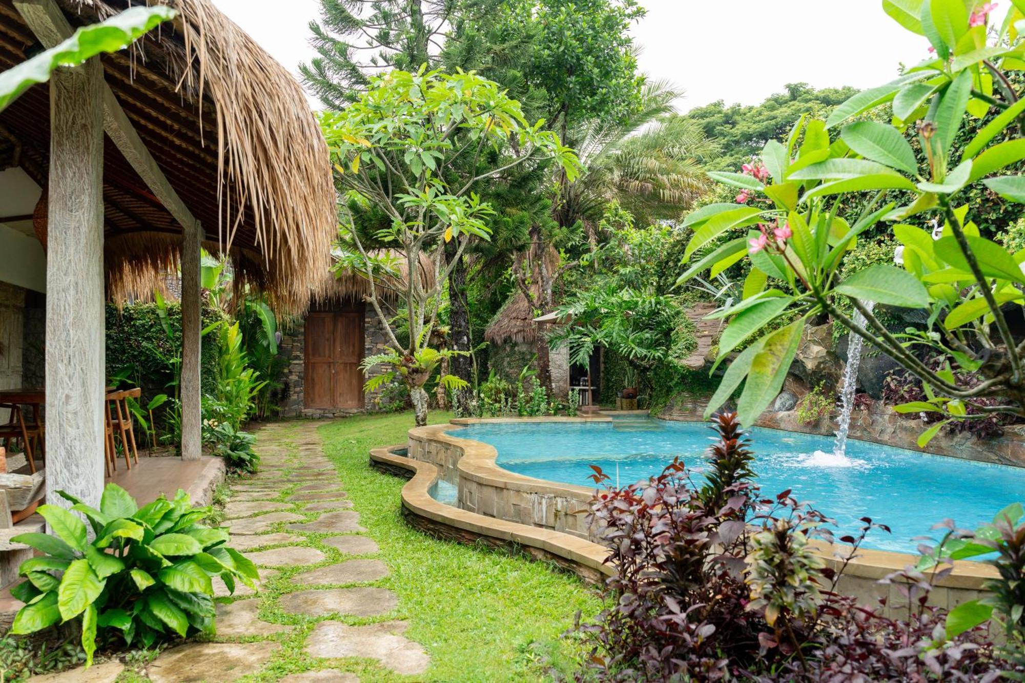 Puri Samaira Villa Tanjung  Екстериор снимка