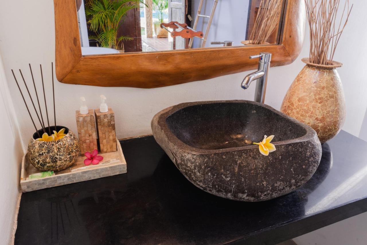 Puri Samaira Villa Tanjung  Екстериор снимка